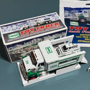 Hess 2008 Motorized Toy Truck and Front Loader - White and Green